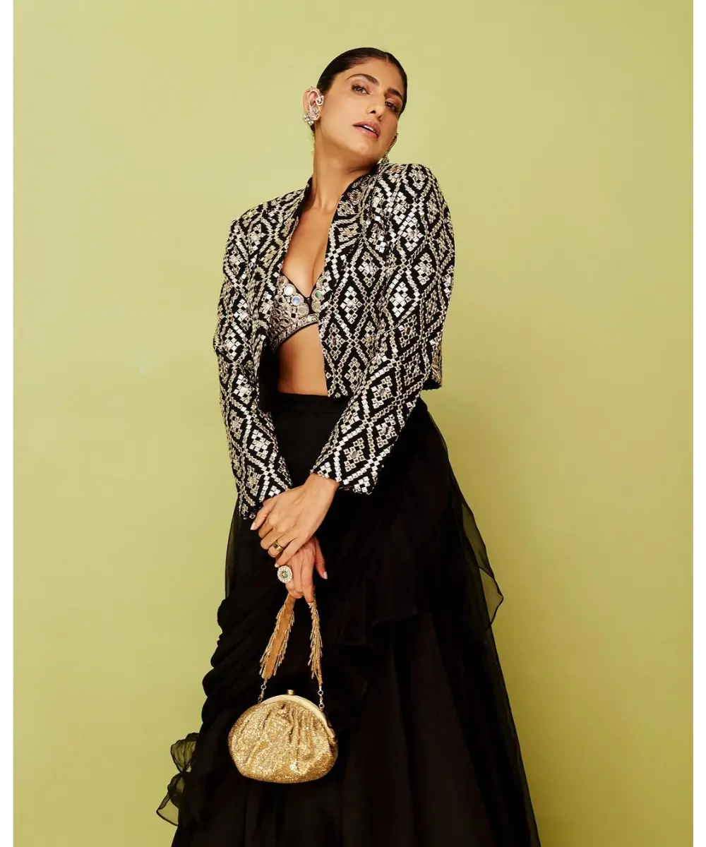 GOPI VAID- Gandhara Skirt Set